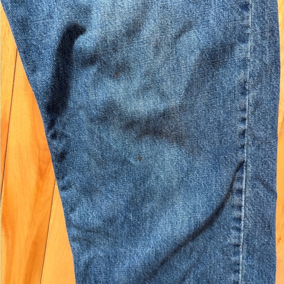 Classic Blue Levi’s Jeans Relaxed straight - Picture 4 of 8